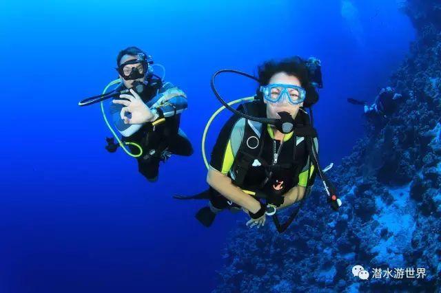 宏光半导体盘中异动 早盘大幅上涨5.88%